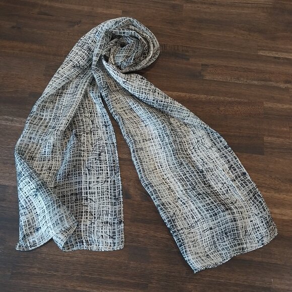 Casual Corner 100% Silk Rectangular Head Scarf Wrap Beige Black 56x11 Oblong - Picture 1 of 8